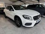 Mercedes-Benz GLA 180 gla 180 //// pack AMG fulll options //, Autos, Mercedes-Benz, Capteur de lumière, Achat, Euro 6, Entreprise