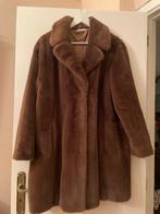 Manteau en fausse fourrure jamais porté, Vêtements | Femmes, Taille 46/48 (XL) ou plus grande, Enlèvement ou Envoi, Comme neuf