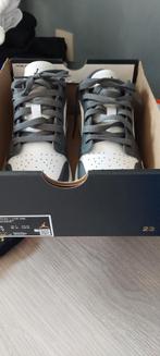 GLOEDNIEUWE Nike air Jordan 1 low MAAT 38, Enlèvement ou Envoi, Neuf