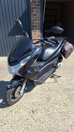 Honda PCX, Motos, Scooter, Particulier, 1 cylindre, 125 cm³