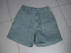 Pull & Bear kaki jeansshort, dames/meisjes. mt L, Kleding | Dames, Broeken en Pantalons, Kort, Maat 42/44 (L), Ophalen of Verzenden